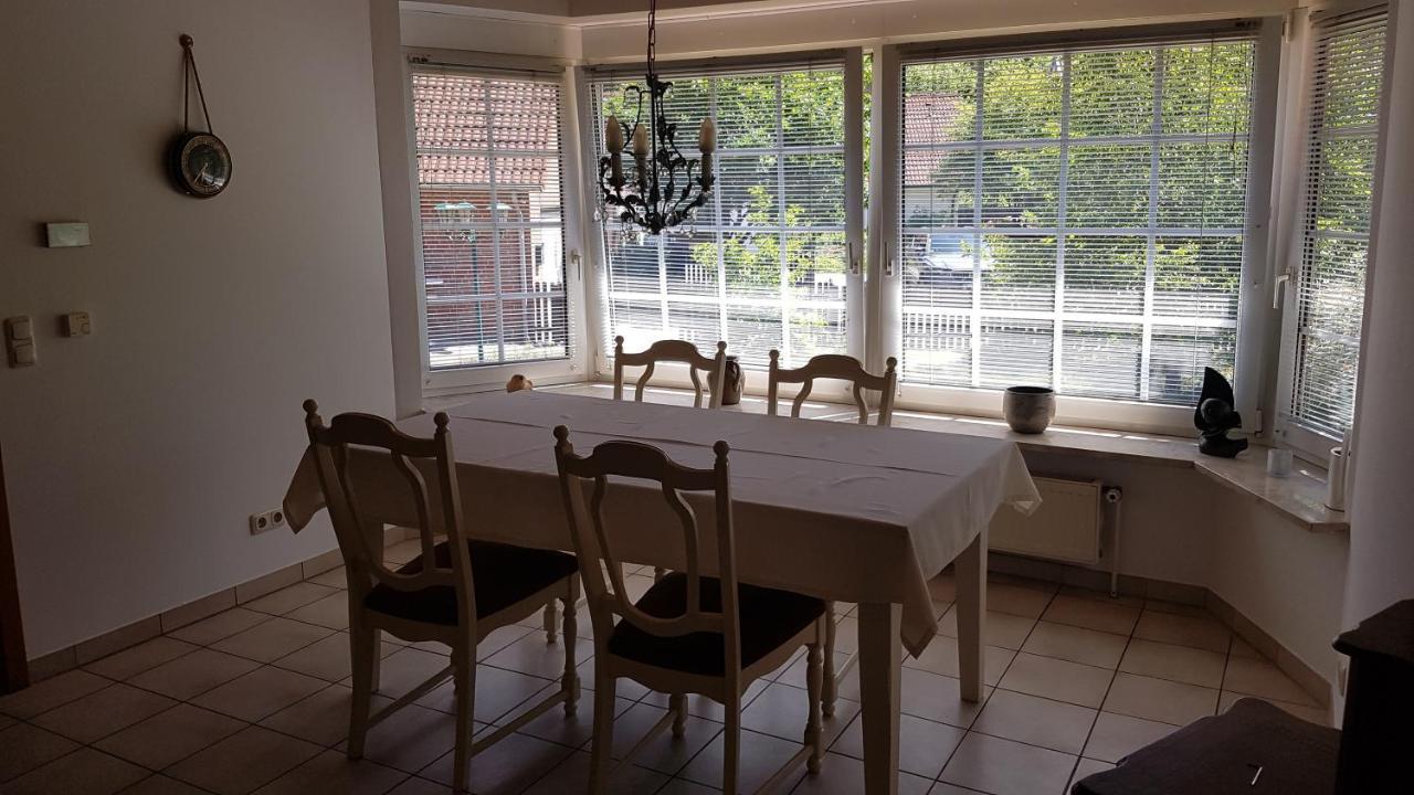 Ferienhaus Am Waldrand Steddenヴィラ エクステリア 写真